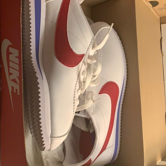 Nike Shoes - Nike Cortez Sneakers Nike Shoes - Nike Cortez Sneakers